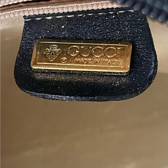 Vintage Gucci “Flora” Canvas Shoulder Bag - Picture 6 of 9